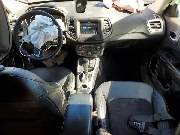 3C4NJDBB2MT544677 2021 JEEP COMPASS - Image 8