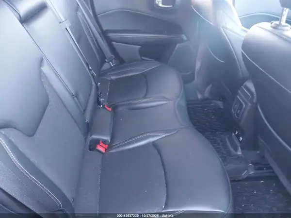 3C4NJDBB2MT547563 2021 JEEP COMPASS - Image 8