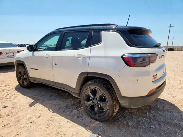 3C4NJDBB2MT586704 2021 JEEP COMPASS - Image 2