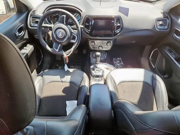 3C4NJDBB2MT586704 2021 JEEP COMPASS - Image 8