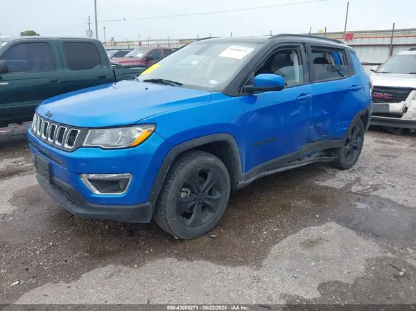 3C4NJDBB2MT595256 2021 JEEP COMPASS - Image 2