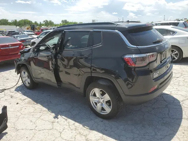 3C4NJDBB2NT113273 2022 JEEP COMPASS - Image 2