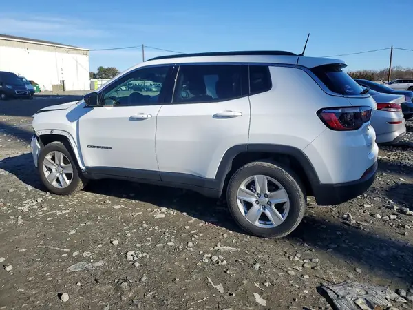 3C4NJDBB2NT123849 2022 JEEP COMPASS - Image 2