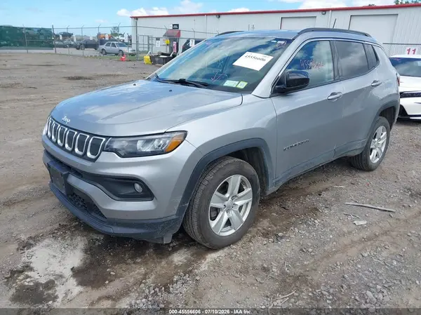 3C4NJDBB2NT151764 2022 JEEP COMPASS - Image 2