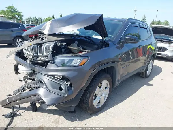3C4NJDBB2NT152882 2022 JEEP COMPASS - Image 2