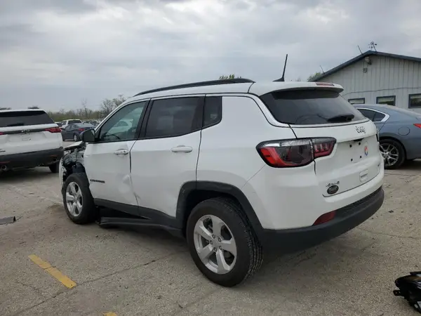 3C4NJDBB2NT169942 2022 JEEP COMPASS - Image 2