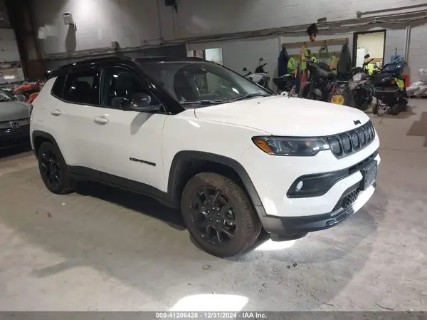3C4NJDBB2NT171240 2022 JEEP COMPASS - Image 1