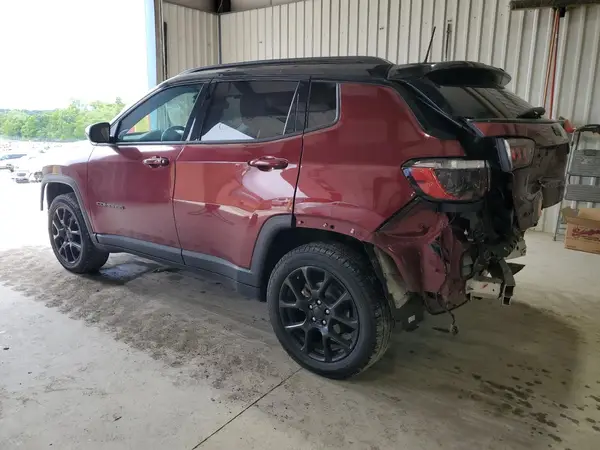 3C4NJDBB2NT182240 2022 JEEP COMPASS - Image 2
