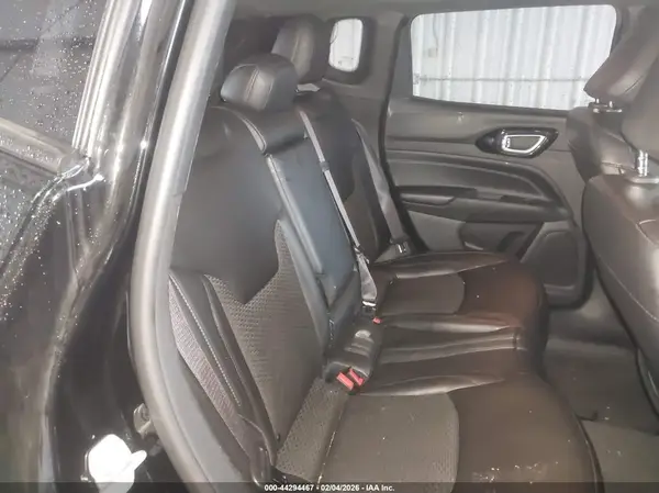 3C4NJDBB2NT182383 2022 JEEP COMPASS - Image 8