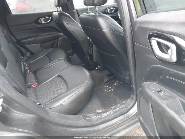 3C4NJDBB2NT184828 2022 JEEP COMPASS - Image 8