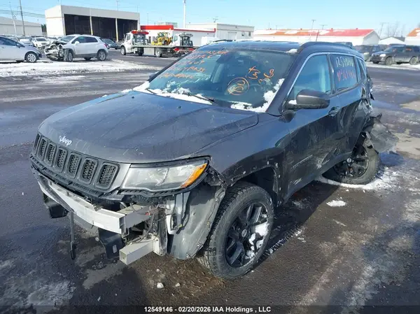 3C4NJDBB3HT639609 2017 JEEP COMPASS - Image 2