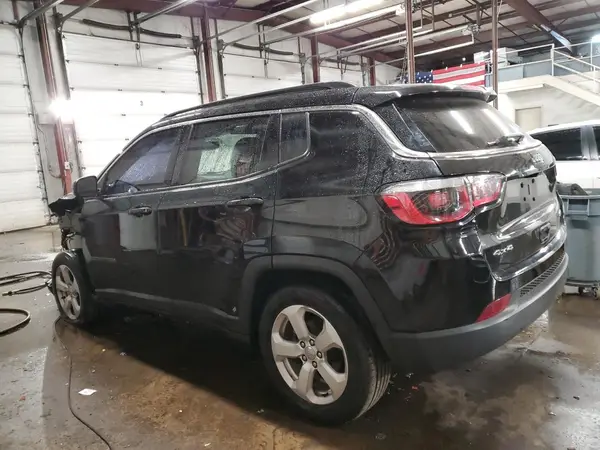 3C4NJDBB3HT640002 2017 JEEP COMPASS - Image 2