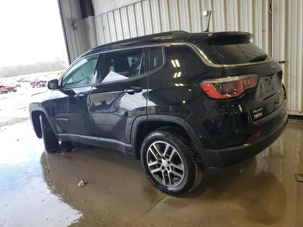 3C4NJDBB3HT645698 2017 JEEP COMPASS - Image 2