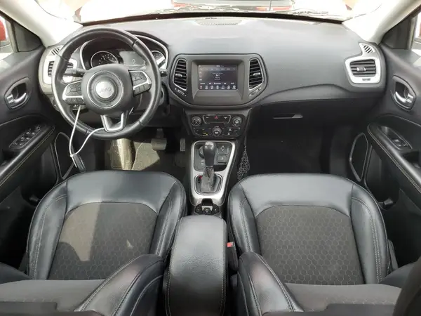 3C4NJDBB3HT651503 2017 JEEP COMPASS - Image 8