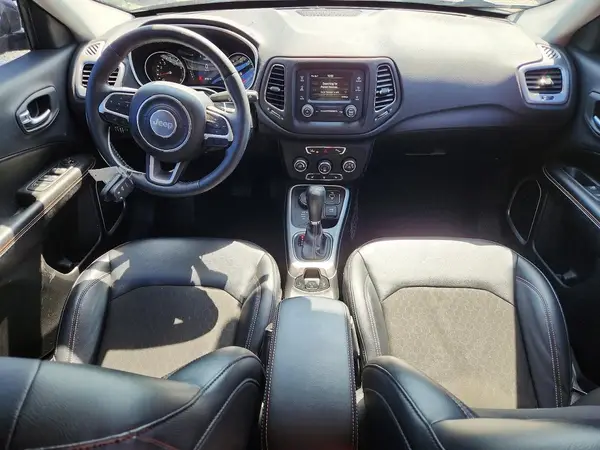 3C4NJDBB3HT654059 2017 JEEP COMPASS - Image 8
