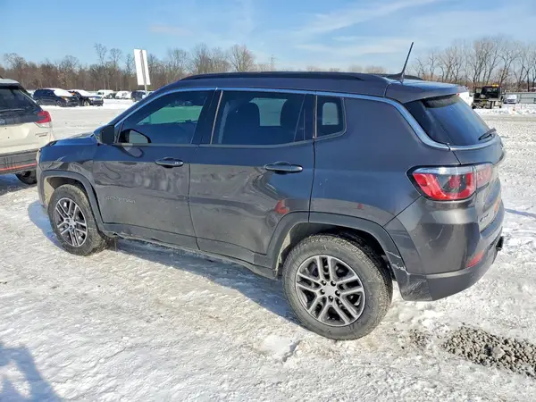3C4NJDBB3HT657236 2017 JEEP COMPASS - Image 2