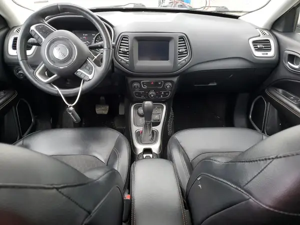 3C4NJDBB3HT667670 2017 JEEP COMPASS - Image 8