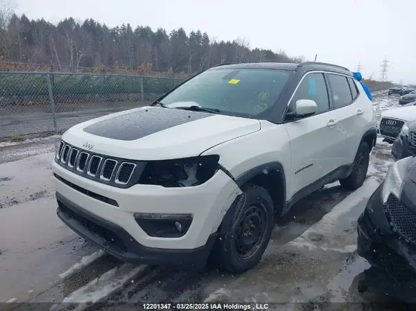 3C4NJDBB3HT681214 2017 JEEP COMPASS - Image 2