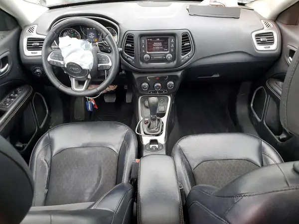 3C4NJDBB3HT681939 2017 JEEP COMPASS - Image 8