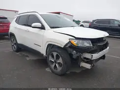 3C4NJDBB3JT126852 2018 JEEP COMPASS