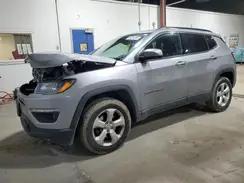 3C4NJDBB3JT139116 2018 JEEP COMPASS