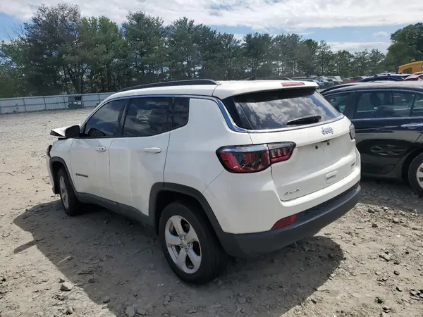 3C4NJDBB3JT147166 2018 JEEP COMPASS - Image 2