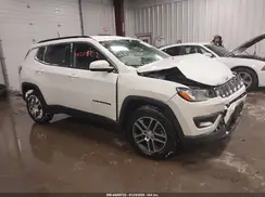 3C4NJDBB3JT150536 2018 JEEP COMPASS