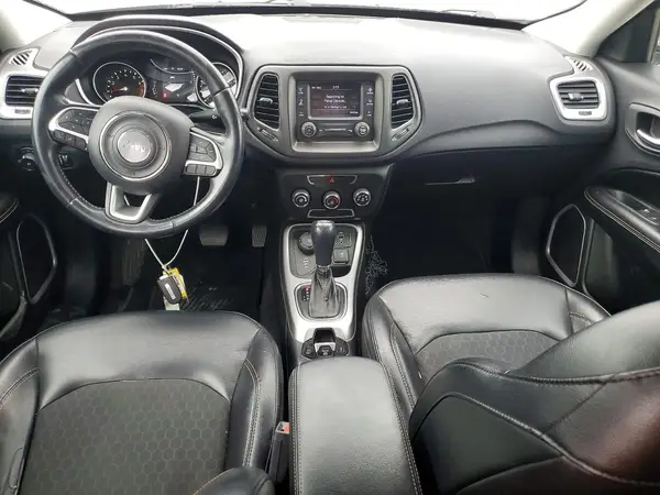 3C4NJDBB3JT160953 2018 JEEP COMPASS - Image 8