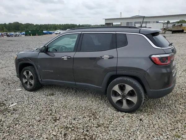 3C4NJDBB3JT168180 2018 JEEP COMPASS - Image 2