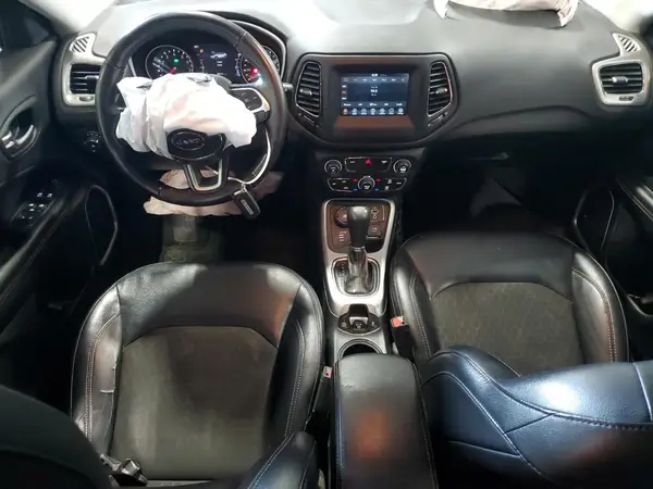 3C4NJDBB3JT176683 2018 JEEP COMPASS - Image 8