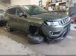 3C4NJDBB3JT177736 2018 JEEP COMPASS