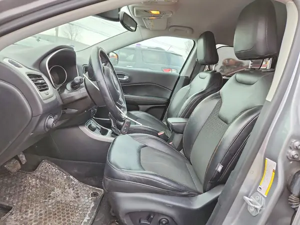2018 JEEP COMPASS auction photo 7