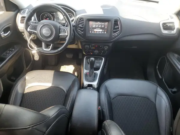3C4NJDBB3JT178739 2018 JEEP COMPASS - Image 8
