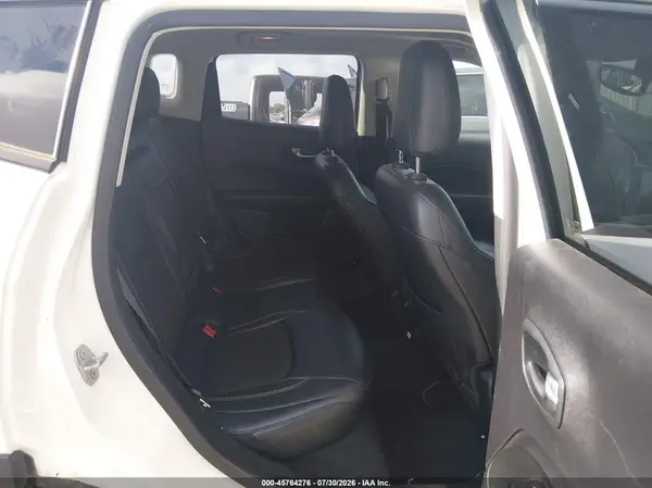 3C4NJDBB3JT191555 2018 JEEP COMPASS - Image 8