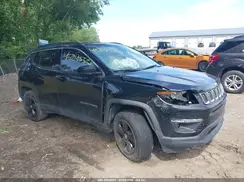 3C4NJDBB3JT201629 2018 JEEP COMPASS