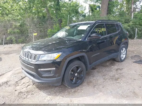 3C4NJDBB3JT201629 2018 JEEP COMPASS - Image 2