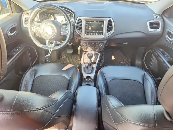 3C4NJDBB3JT202294 2018 JEEP COMPASS - Image 8