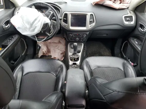3C4NJDBB3JT246005 2018 JEEP COMPASS - Image 8