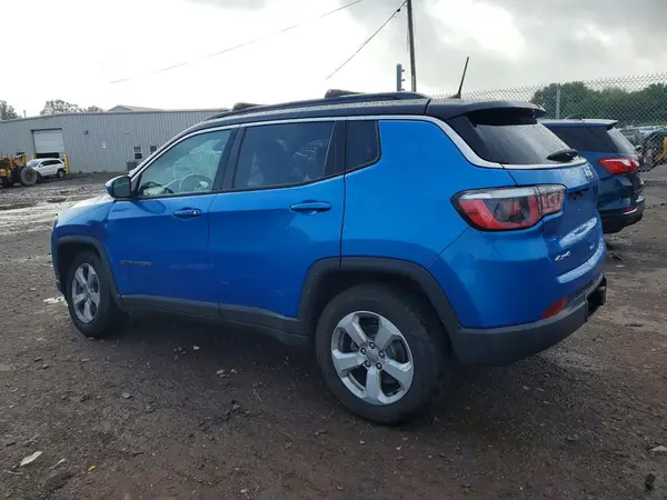 3C4NJDBB3JT252953 2018 JEEP COMPASS - Image 2