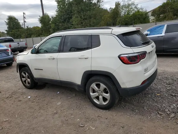 3C4NJDBB3JT254590 2018 JEEP COMPASS - Image 2