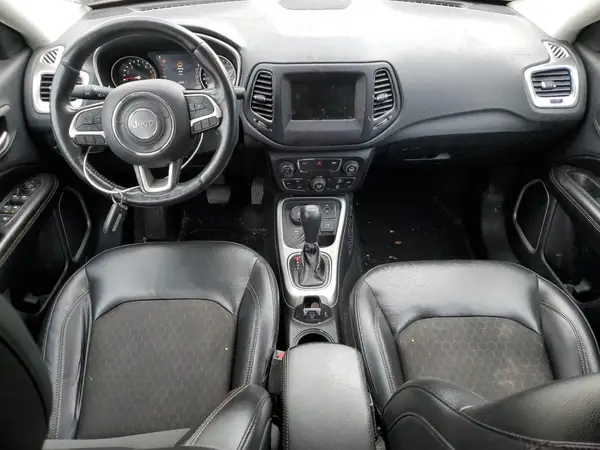 3C4NJDBB3JT254590 2018 JEEP COMPASS - Image 8