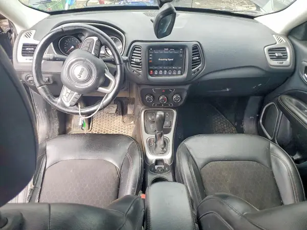 3C4NJDBB3JT280543 2018 JEEP COMPASS - Image 8