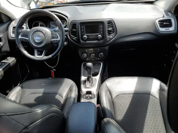 3C4NJDBB3JT281479 2018 JEEP COMPASS - Image 8