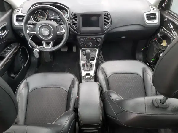 3C4NJDBB3JT290652 2018 JEEP COMPASS - Image 8