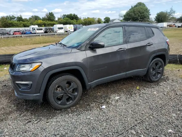 3C4NJDBB3JT299058 2018 JEEP COMPASS - Image 1