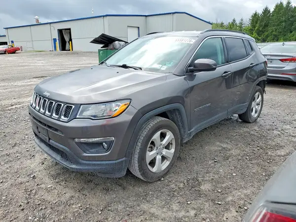 3C4NJDBB3JT303044 2018 JEEP COMPASS - Image 1