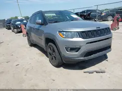 3C4NJDBB3JT304145 2018 JEEP COMPASS