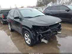 3C4NJDBB3JT307174 2018 JEEP COMPASS