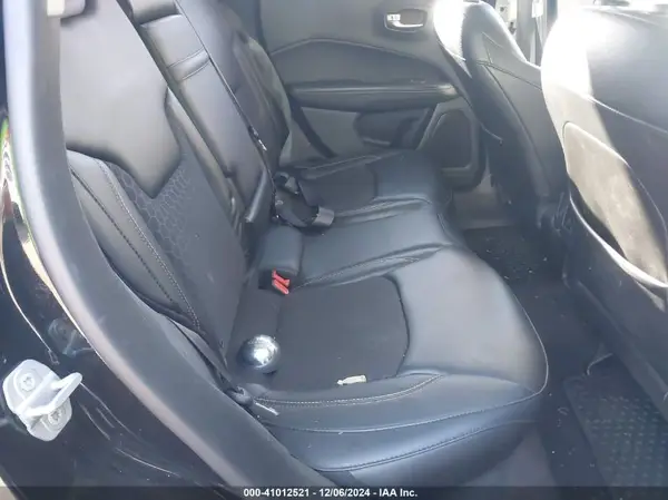 3C4NJDBB3JT314058 2018 JEEP COMPASS - Image 8