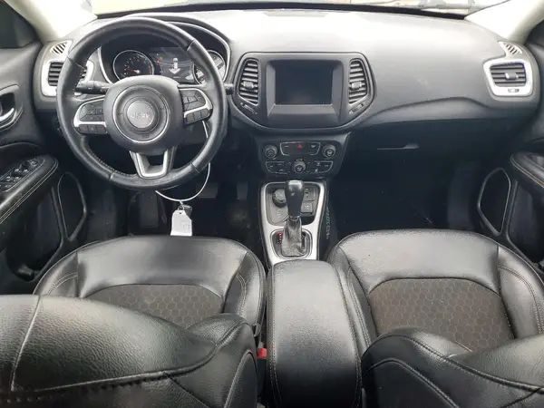 3C4NJDBB3JT349571 2018 JEEP COMPASS - Image 8